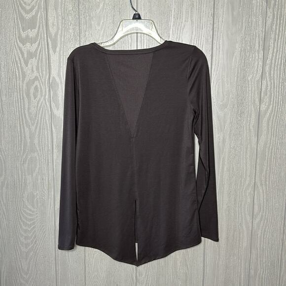 Athleta Gray long sleeve workout top size XS - Picture 5 of 5